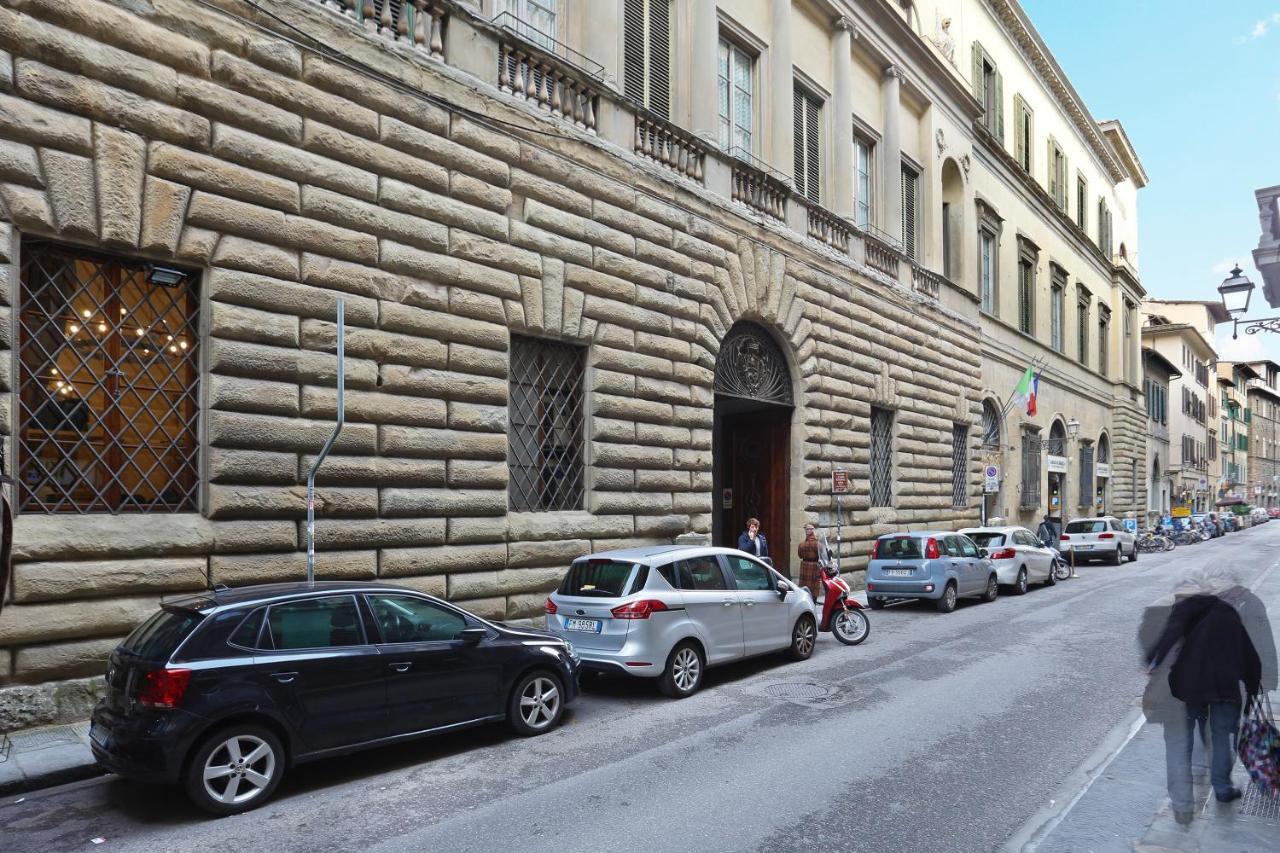 Apt. Melograno - Pauline Suites, Palazzo Borghese Florencia